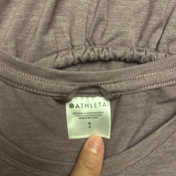 Athleta short sleeve activewear size small p - Picture 5 of 7